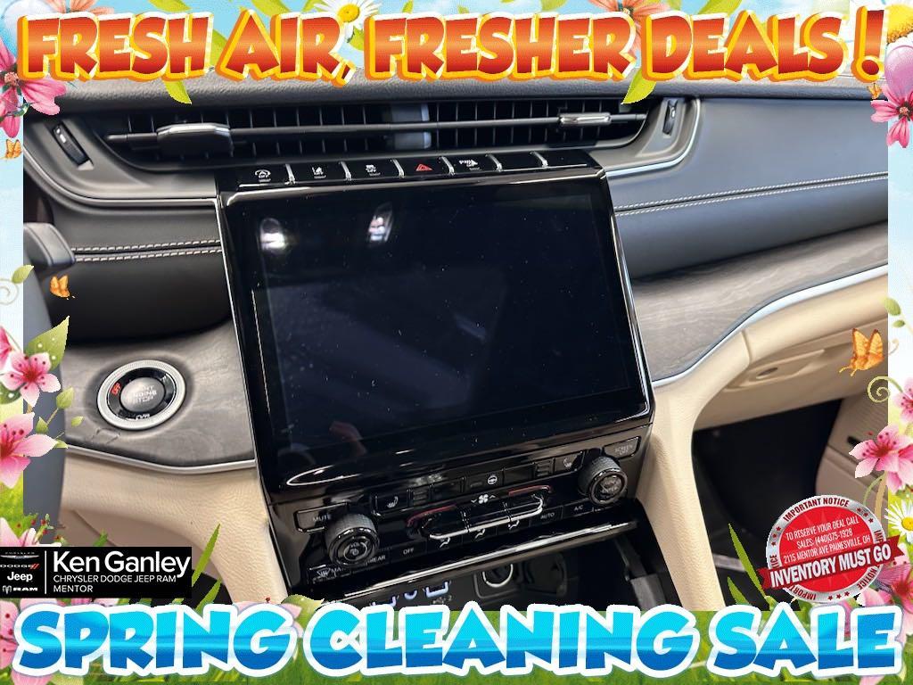 new 2025 Jeep Grand Cherokee L car, priced at $49,162