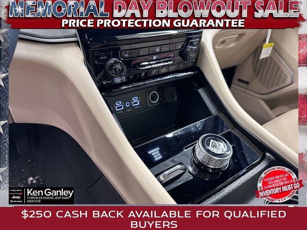 new 2025 Jeep Grand Cherokee L car, priced at $45,799