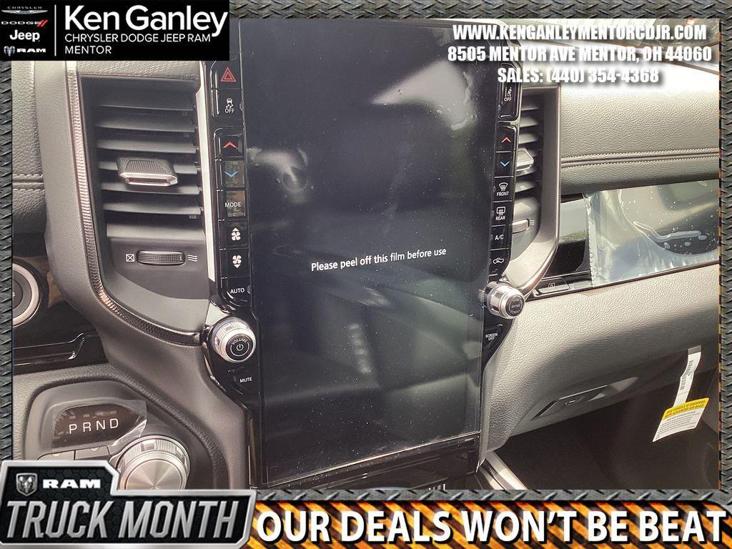 new 2025 Ram 1500 car, priced at $61,102