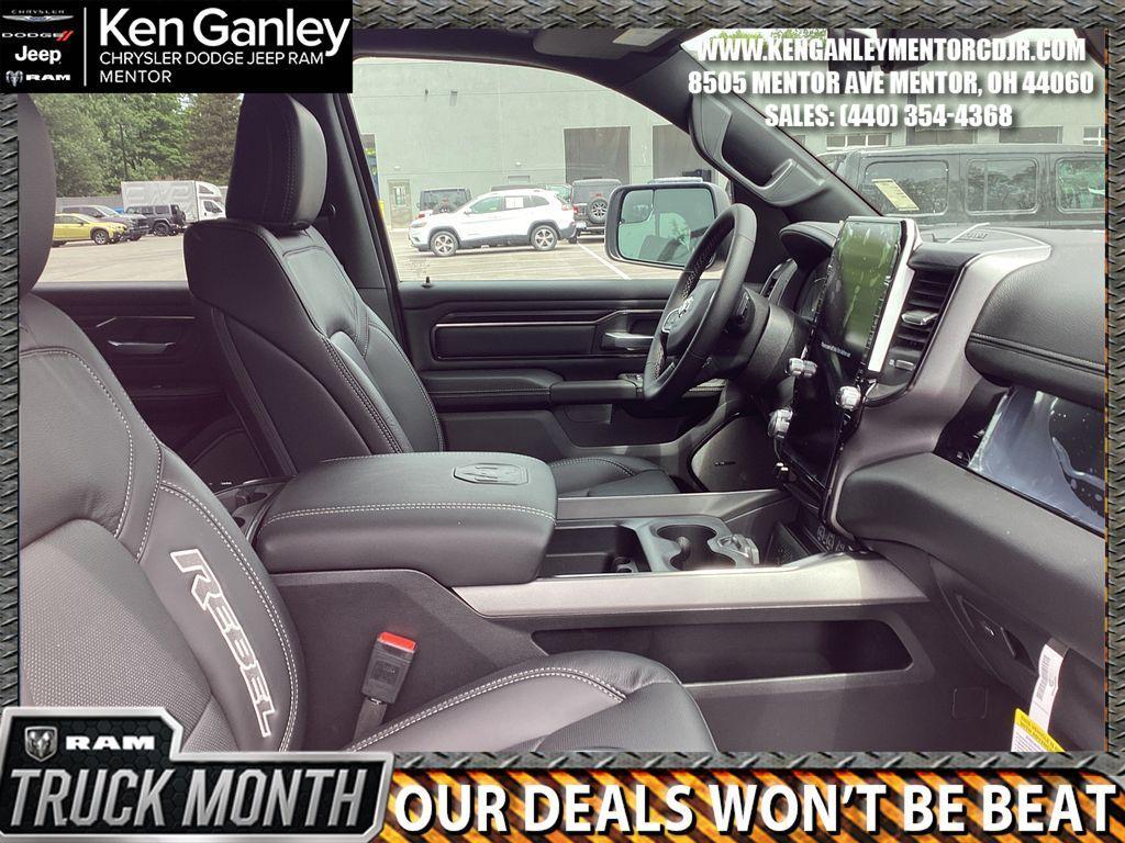 new 2025 Ram 1500 car, priced at $61,102