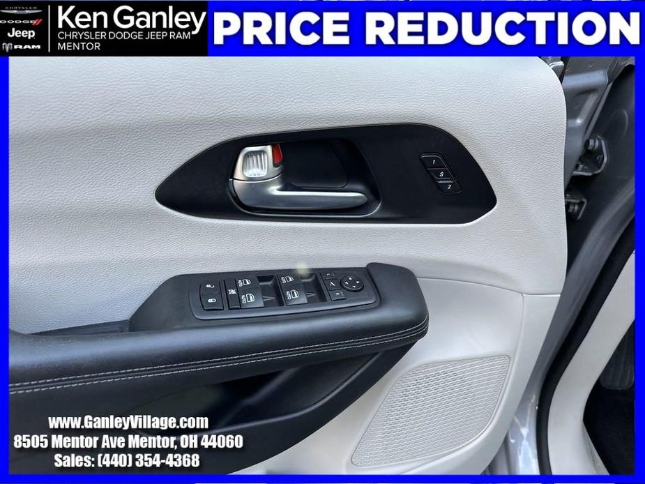 used 2020 Chrysler Pacifica car, priced at $23,500