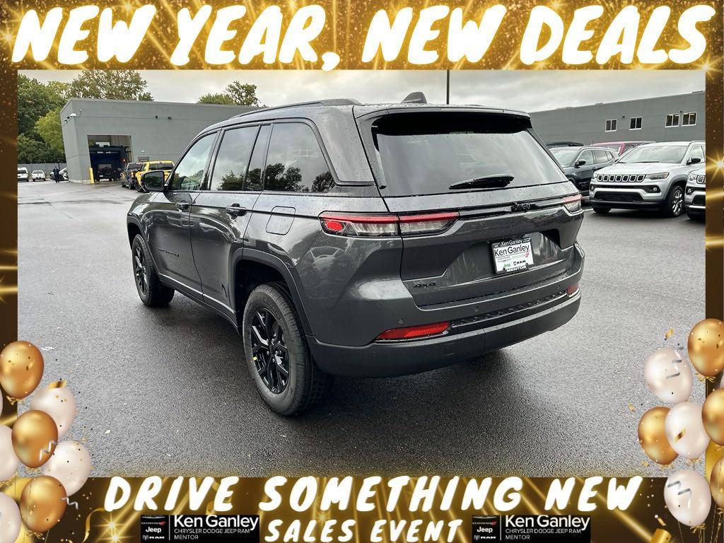 new 2025 Jeep Grand Cherokee car, priced at $44,030