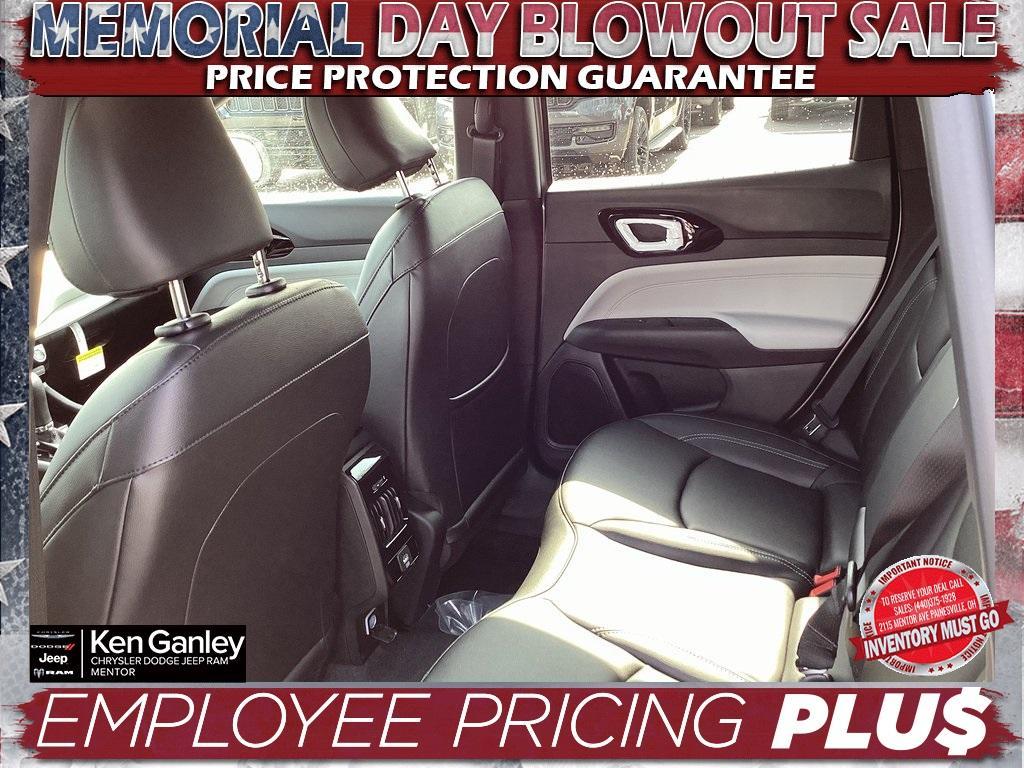 new 2025 Jeep Compass car, priced at $30,411