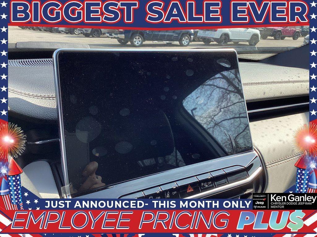 new 2025 Jeep Compass car, priced at $29,176