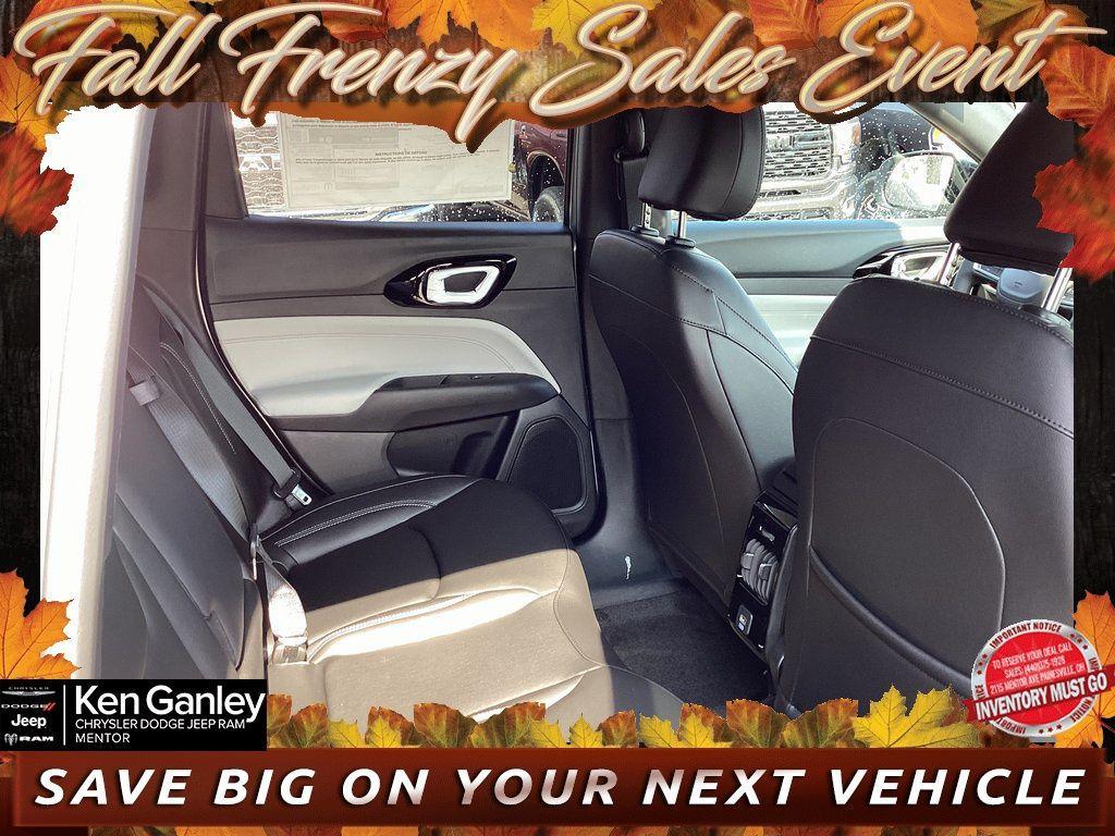 new 2025 Jeep Compass car, priced at $29,176