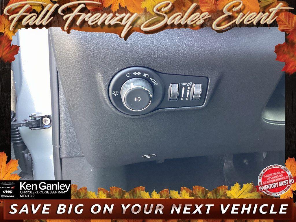new 2025 Jeep Compass car, priced at $29,176
