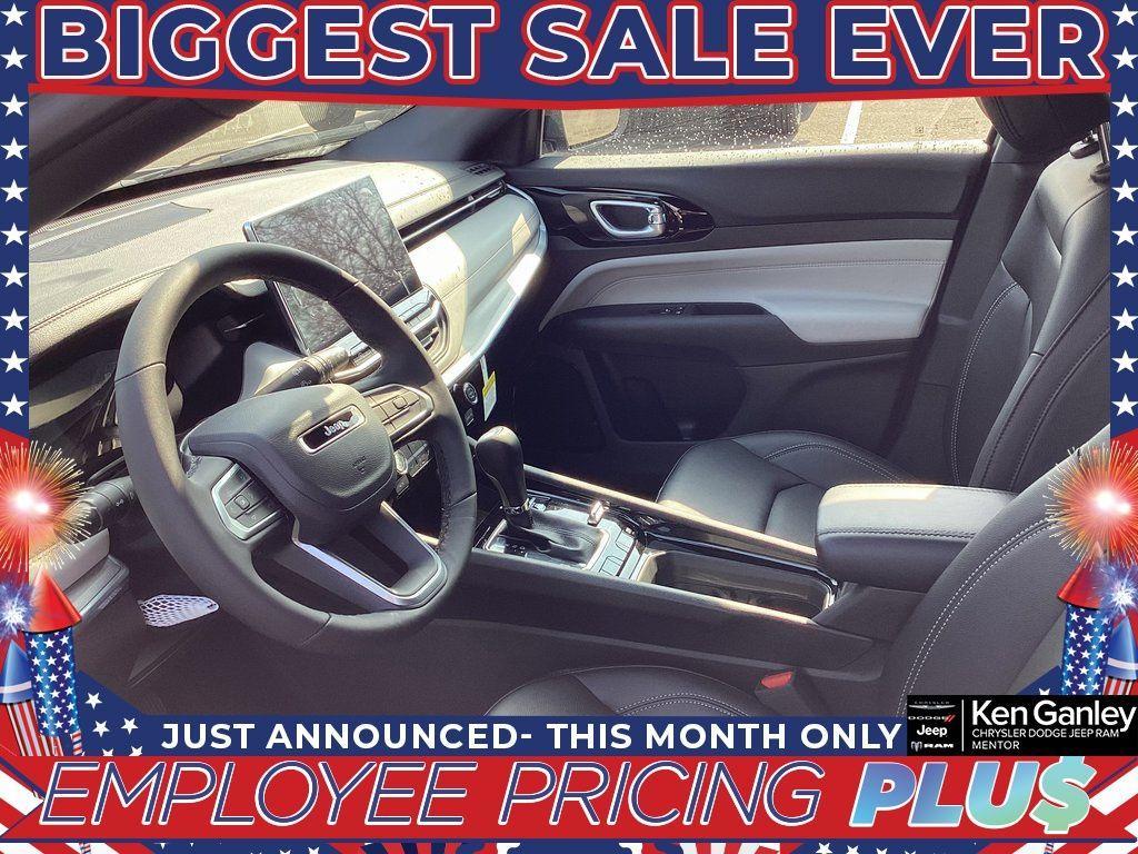 new 2025 Jeep Compass car, priced at $29,176