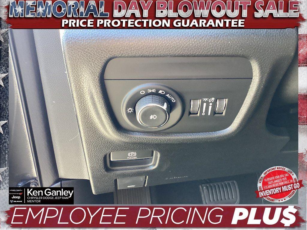 new 2025 Jeep Grand Cherokee L car, priced at $46,801