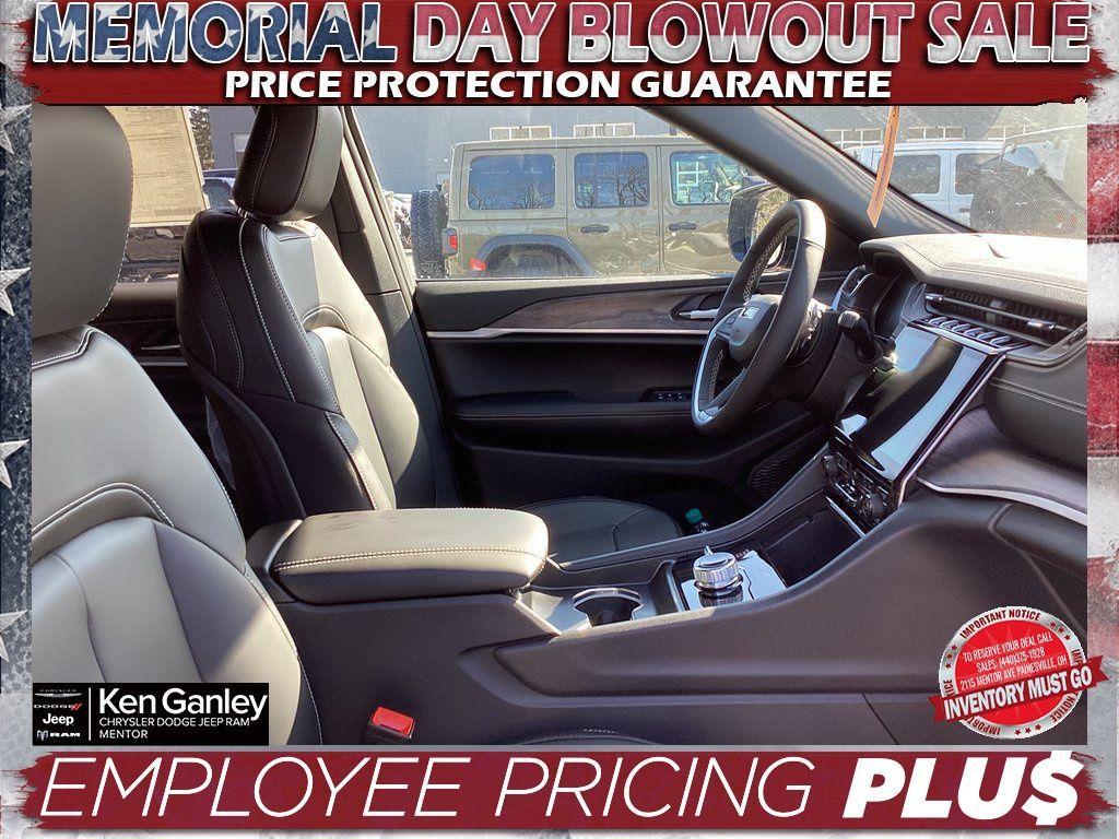 new 2025 Jeep Grand Cherokee L car, priced at $46,801