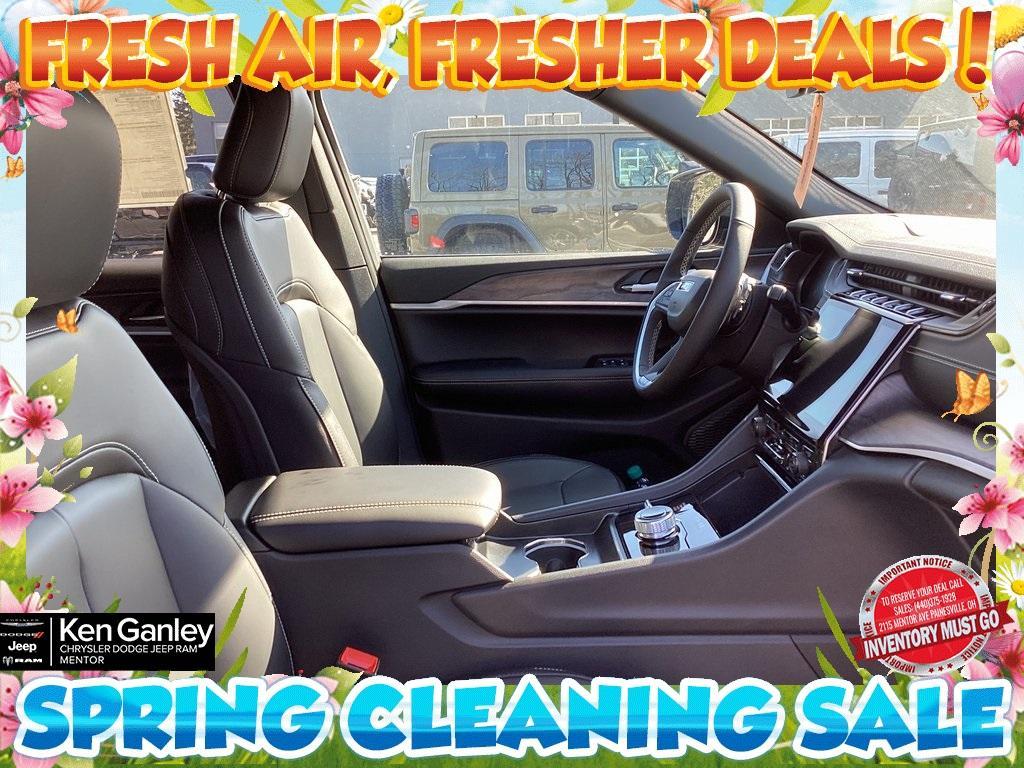 new 2025 Jeep Grand Cherokee L car, priced at $45,846
