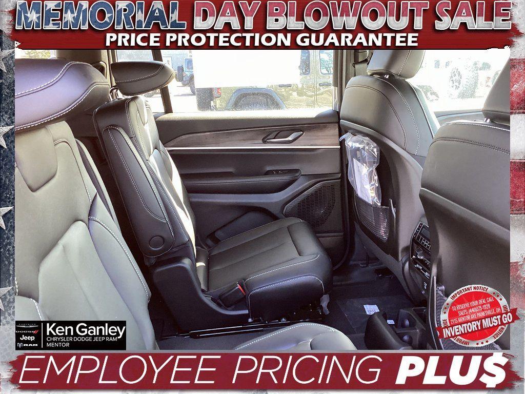 new 2025 Jeep Grand Cherokee L car, priced at $46,801