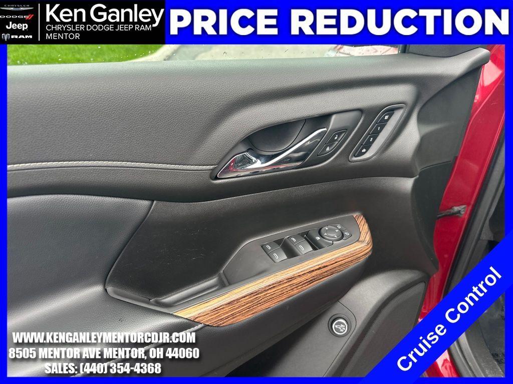 used 2019 GMC Acadia car, priced at $26,900