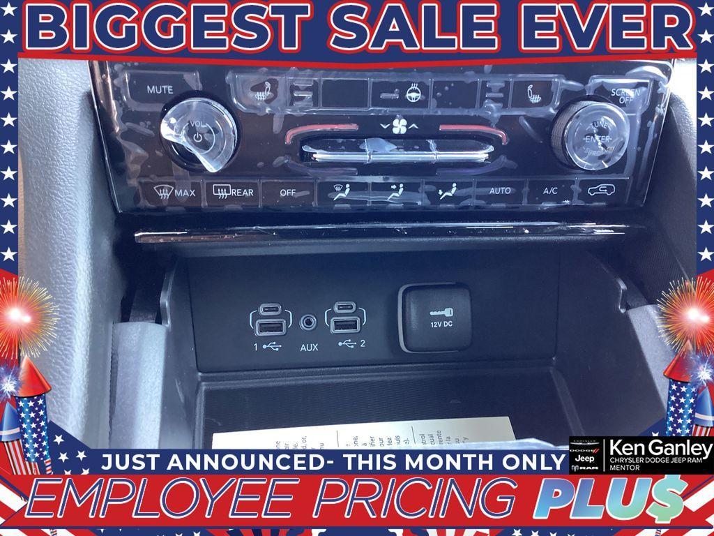 new 2025 Jeep Grand Cherokee L car, priced at $41,125