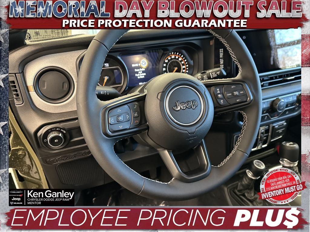 new 2025 Jeep Wrangler car, priced at $47,088