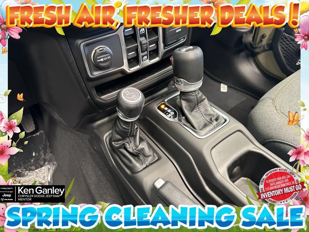 new 2025 Jeep Wrangler car, priced at $44,949
