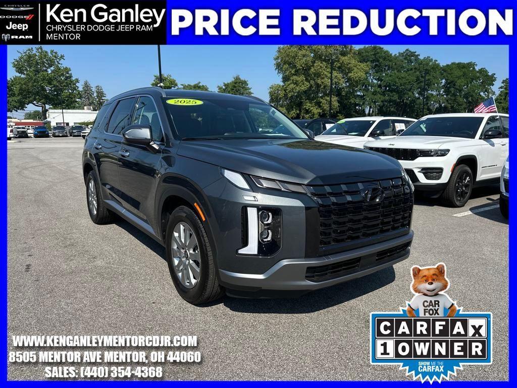 used 2025 Hyundai Palisade car, priced at $37,900