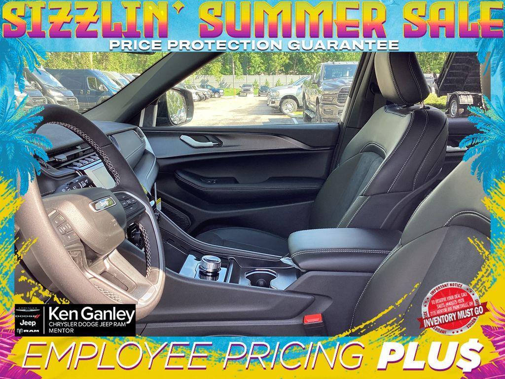 new 2025 Jeep Grand Cherokee L car, priced at $43,452