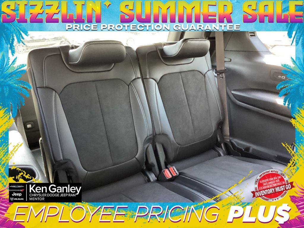new 2025 Jeep Grand Cherokee L car, priced at $43,452