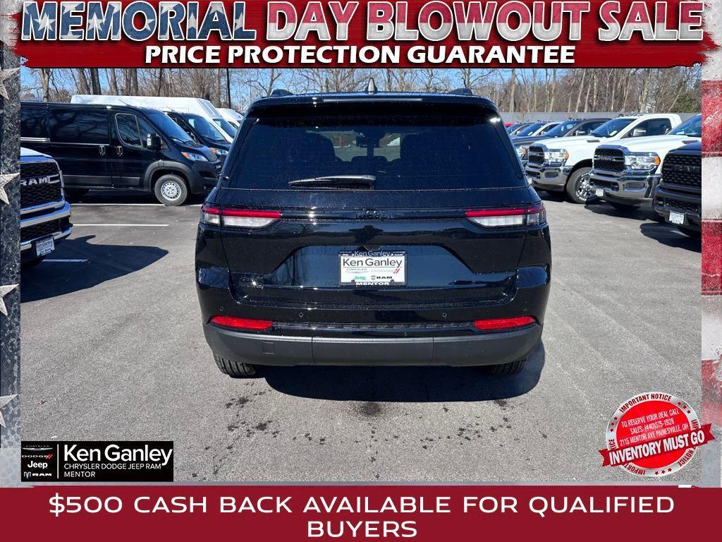 new 2025 Jeep Grand Cherokee car, priced at $41,255