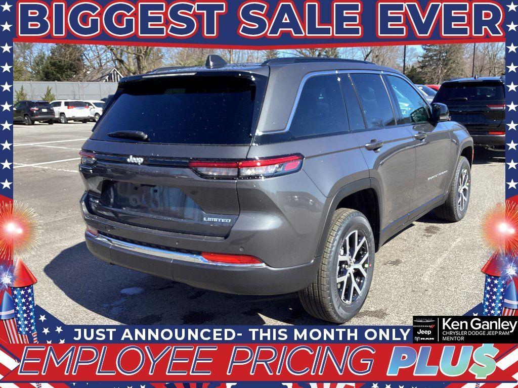 new 2025 Jeep Grand Cherokee car, priced at $42,236
