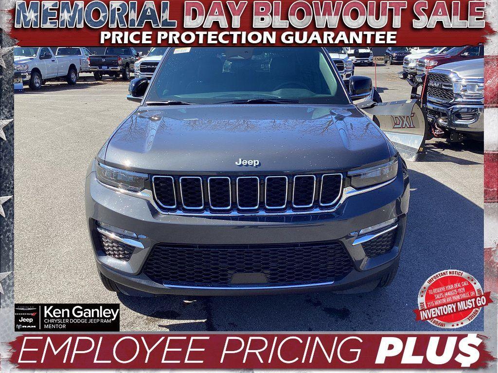 new 2025 Jeep Grand Cherokee car, priced at $41,986