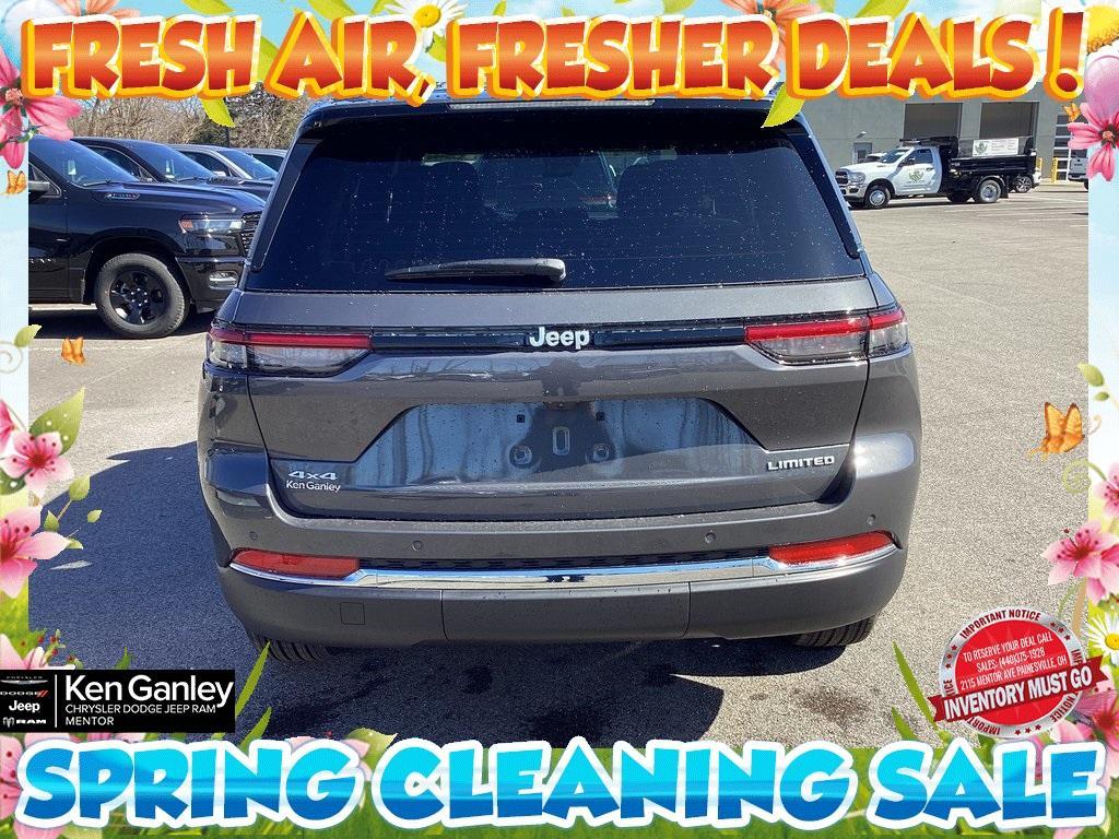 new 2025 Jeep Grand Cherokee car, priced at $43,933