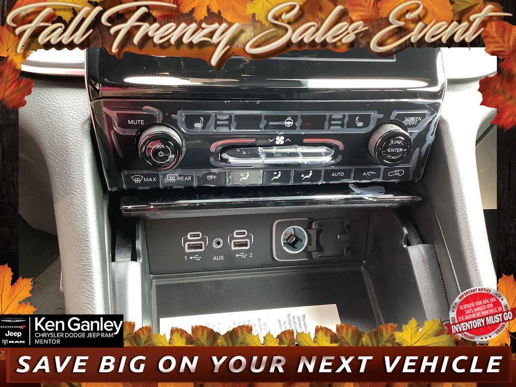 new 2025 Jeep Grand Cherokee L car, priced at $42,152