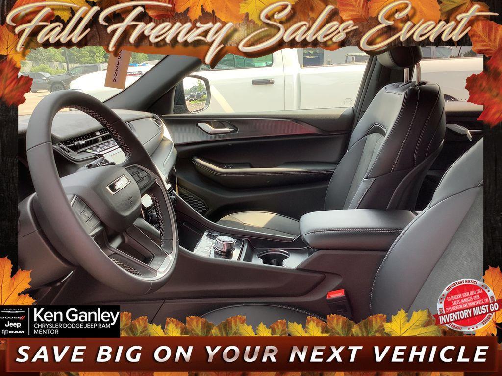 new 2025 Jeep Grand Cherokee L car, priced at $42,152