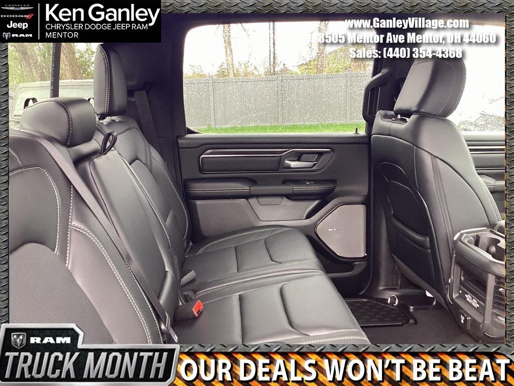 new 2025 Ram 1500 car, priced at $56,371
