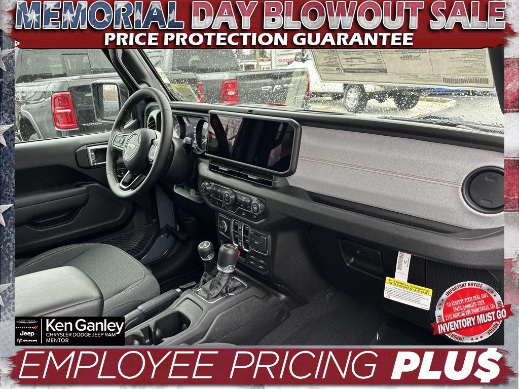 new 2025 Jeep Gladiator car, priced at $40,916