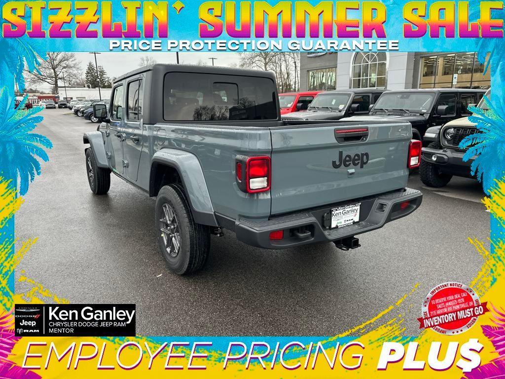 new 2025 Jeep Gladiator car, priced at $39,997