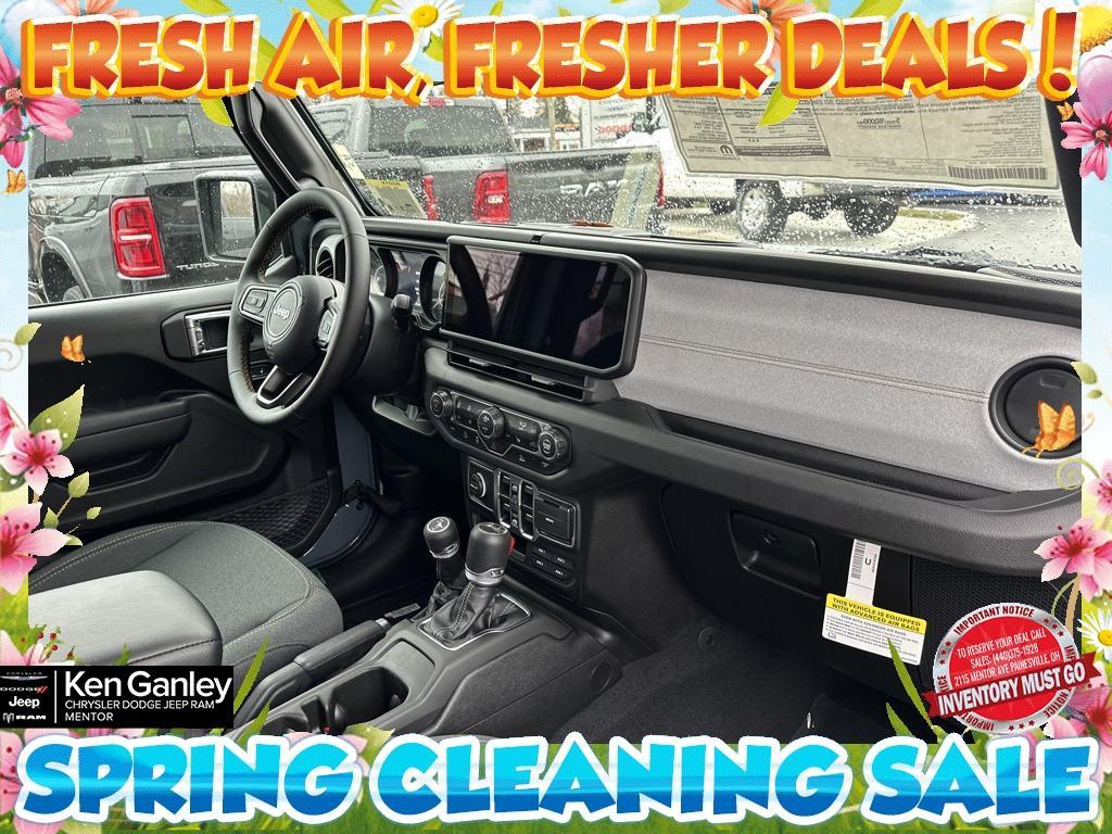 new 2025 Jeep Gladiator car, priced at $44,643