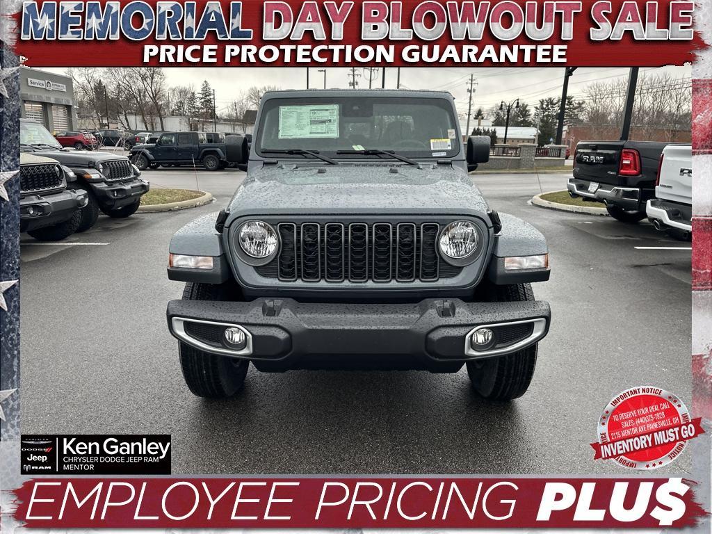 new 2025 Jeep Gladiator car, priced at $40,916