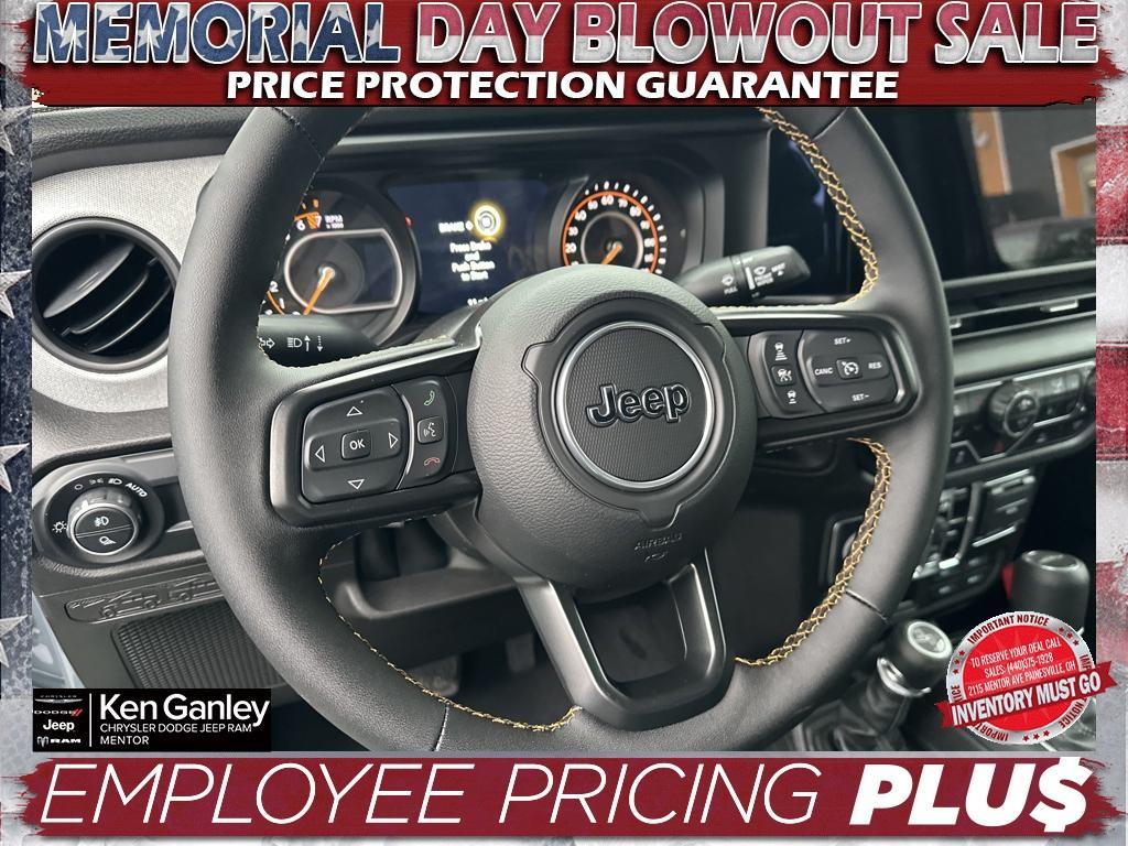 new 2025 Jeep Gladiator car, priced at $40,916