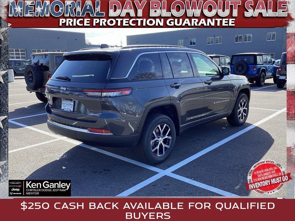 new 2025 Jeep Grand Cherokee car, priced at $44,701