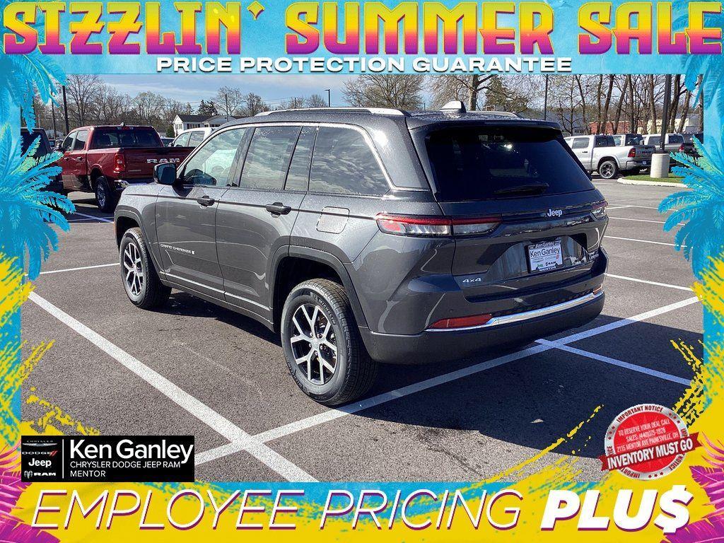 new 2025 Jeep Grand Cherokee car, priced at $44,951