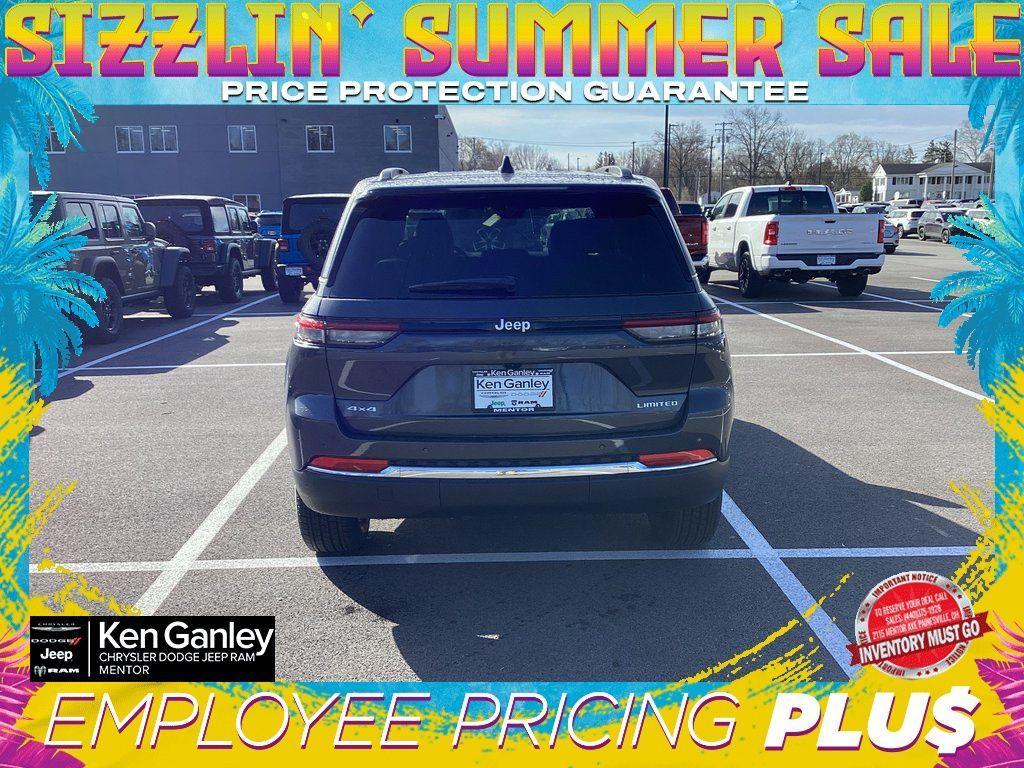 new 2025 Jeep Grand Cherokee car, priced at $44,951
