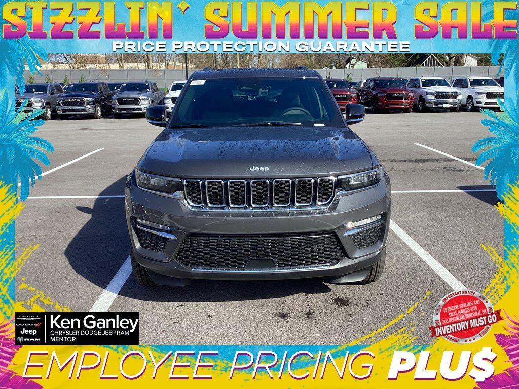 new 2025 Jeep Grand Cherokee car, priced at $44,951