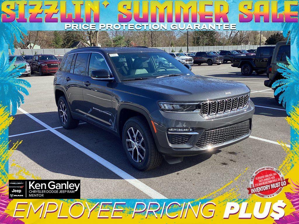 new 2025 Jeep Grand Cherokee car, priced at $44,701