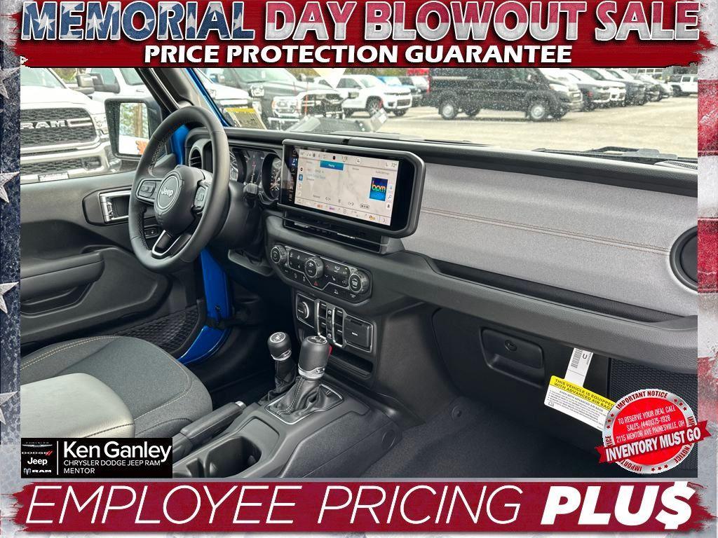 new 2025 Jeep Wrangler car, priced at $44,388