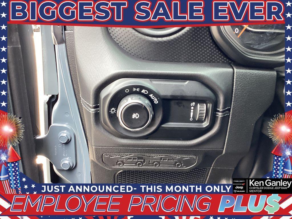 new 2025 Jeep Wrangler car, priced at $58,866