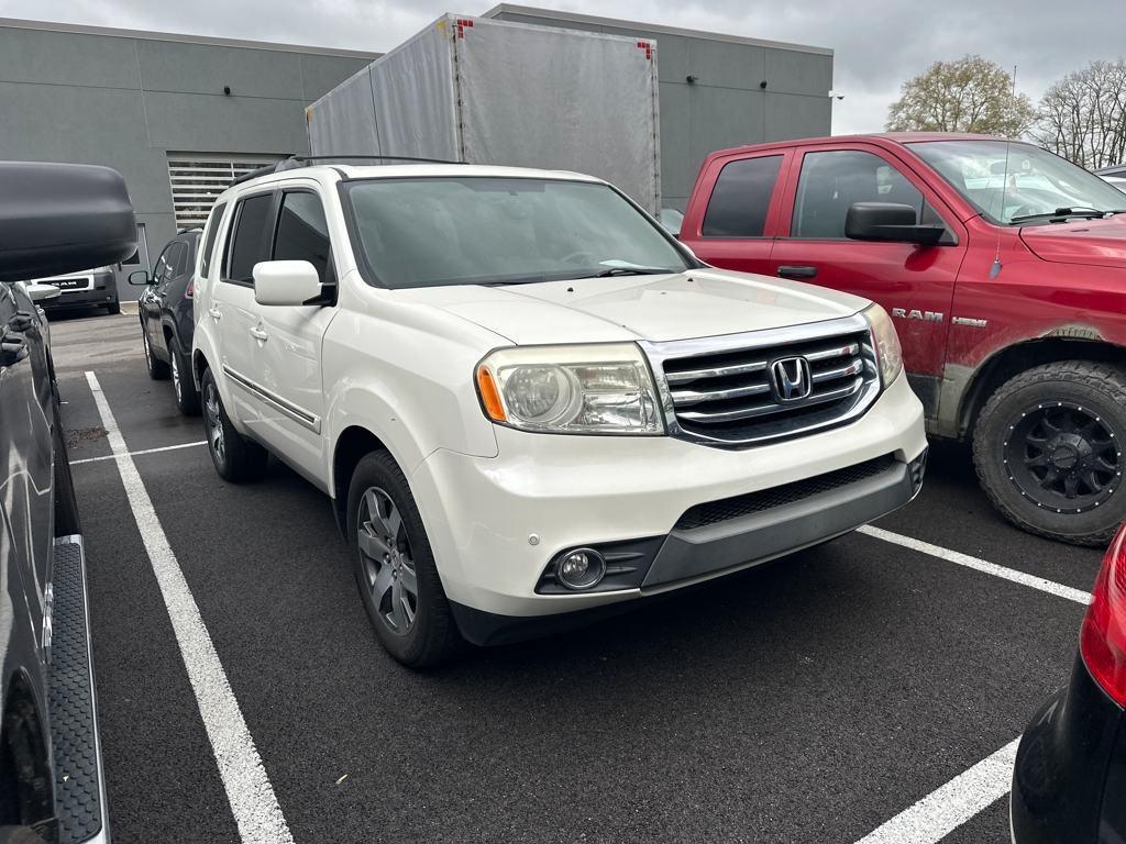 used 2015 Honda Pilot car, priced at $17,600
