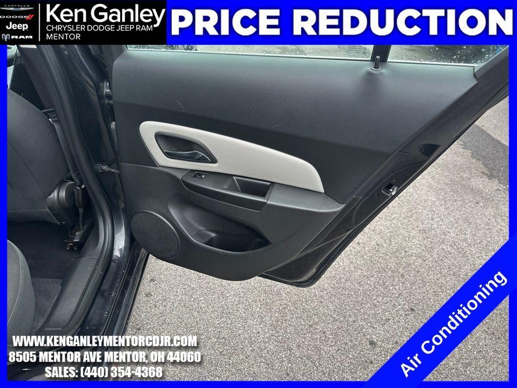 used 2011 Chevrolet Cruze car, priced at $4,700