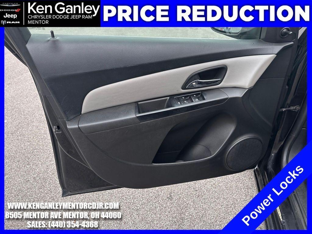 used 2011 Chevrolet Cruze car, priced at $4,700