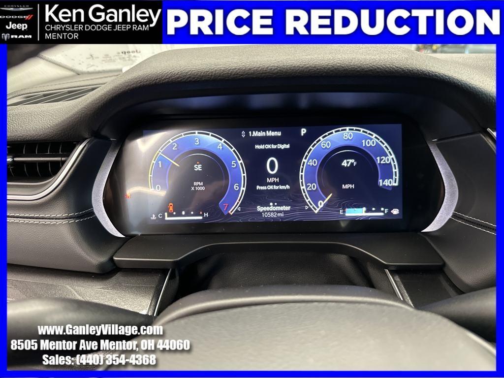 used 2022 Jeep Grand Cherokee car, priced at $34,476