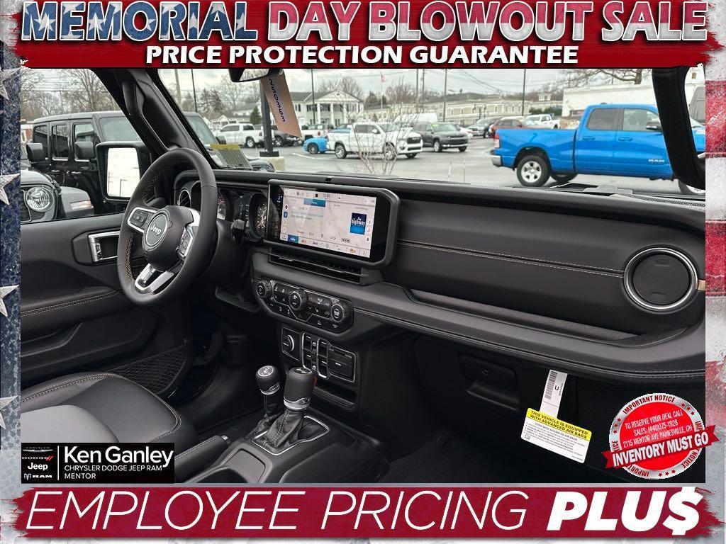 new 2025 Jeep Wrangler car, priced at $50,429