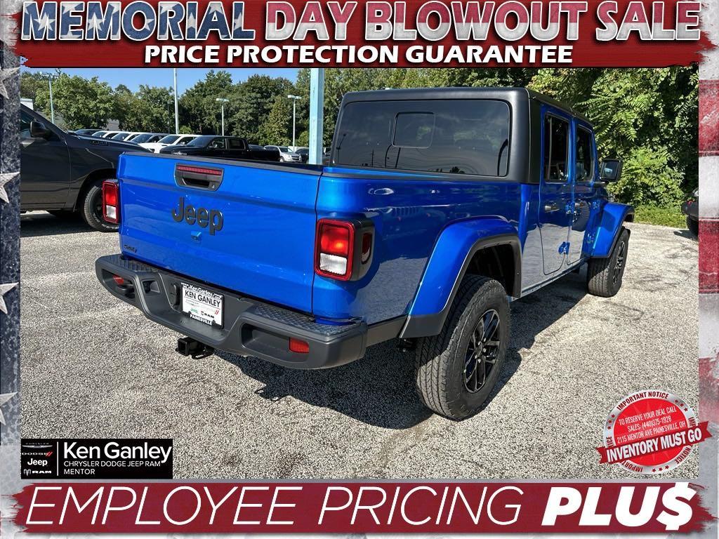 new 2023 Jeep Gladiator car, priced at $43,277