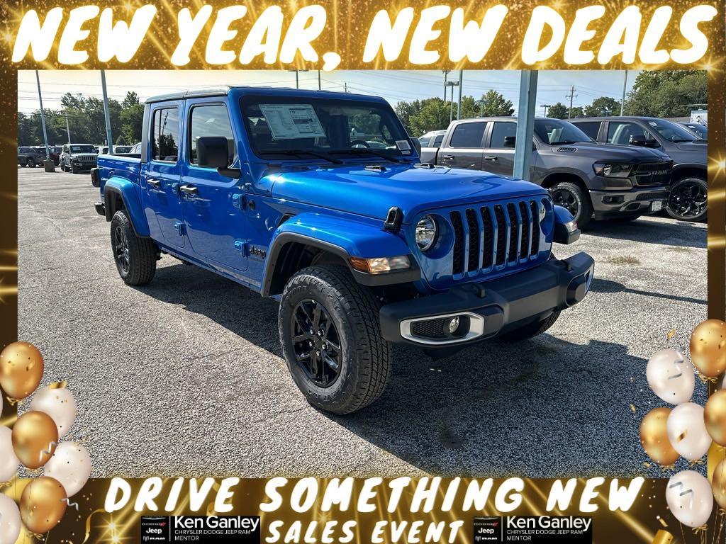 new 2023 Jeep Gladiator car, priced at $43,277