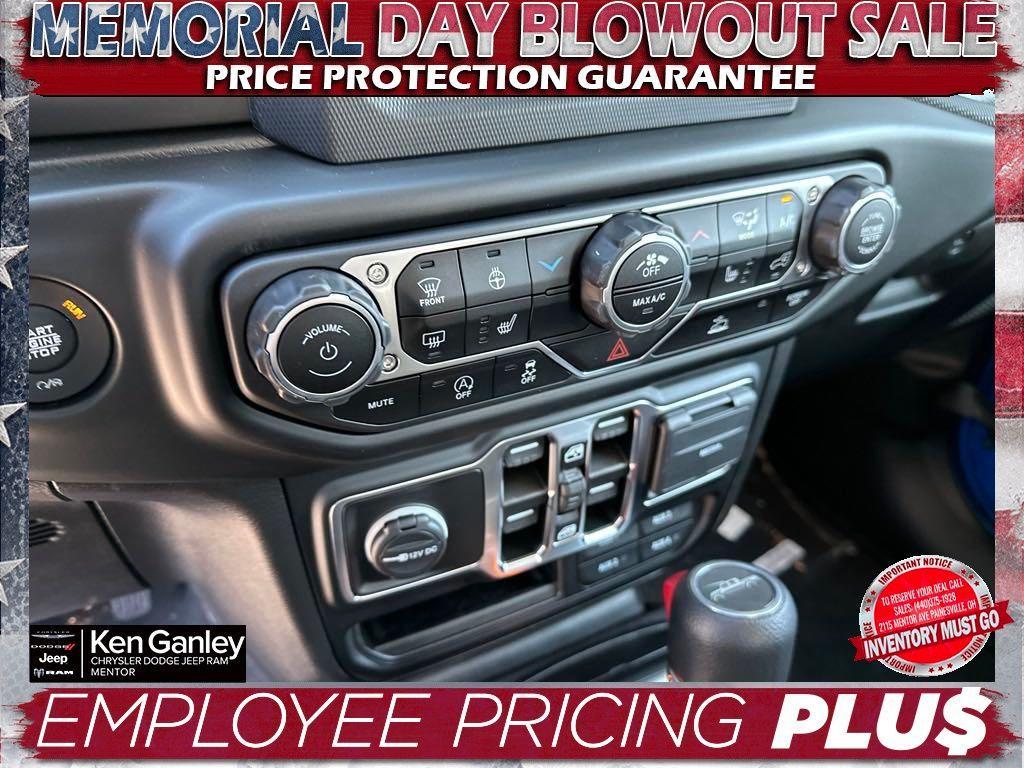 new 2023 Jeep Gladiator car, priced at $43,277