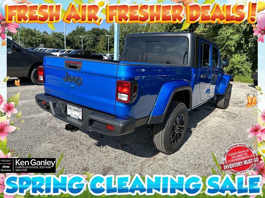 new 2023 Jeep Gladiator car, priced at $43,277
